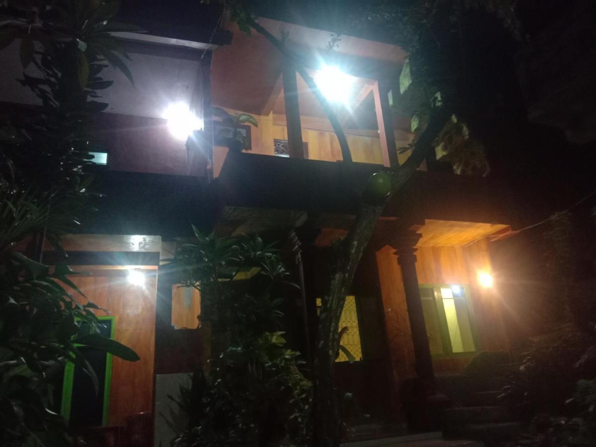 Pondok Diana Arta Jasri ภายนอก รูปภาพ